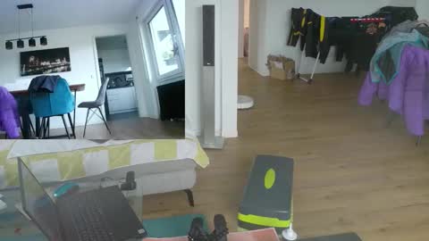 Snapshot of gingerpink1911 chatting on 11-17-25, 10:21 GingerPink online show from 11-17-25, 10:21