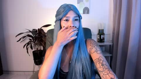 Snapshot of ginnaaaa_ chatting on 04-10-26, 01:33 Ginnaa online show from 04-10-26, 01:33