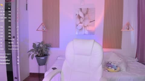 Kendall online show from 01-21-25, 07:06