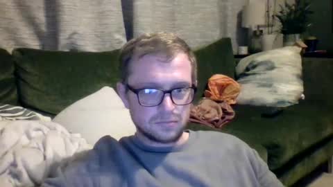 Snapshot of ginwood chatting on 02-27-25, 07:15 ginwood online show from 02-27-25, 07:15