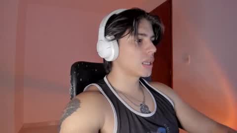 GioRusso online show from 12-15-25, 02:38