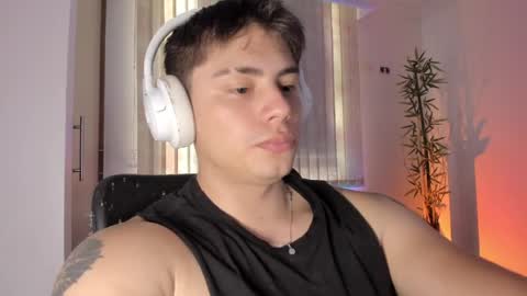 Snapshot of gio_russo chatting on 06-05-26, 08:25 GioRusso online show from 06-05-26, 08:25