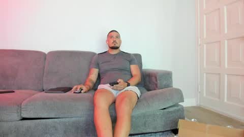 giodukee1 online show from 04-26-26, 07:33