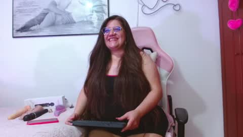 Snapshot of giorgina_montiere chatting on 07-10-26, 12:04 giorgina_montiere online show from 07-10-26, 12:04