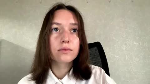 Melisa online show from 05-19-26, 01:11