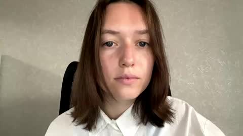 Melisa online show from 05-19-26, 01:56