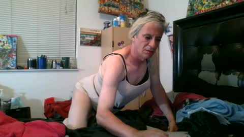 Snapshot of giovanni131971 chatting on 06-21-26, 02:03 giovanni131971 online show from 06-21-26, 02:03