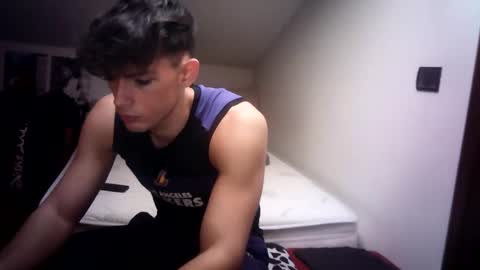 giovyyx online show from 02-15-25, 02:44