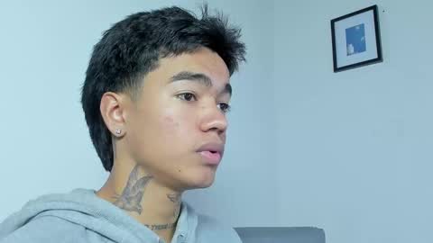 Snapshot of giraldo_giraldo chatting on 01-20-25, 05:27 Giraldo online show from 01-20-25, 05:27