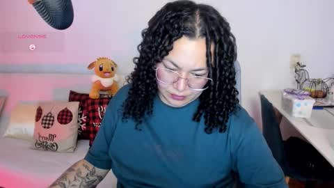 girl_inline online show from 12-04-25, 01:48