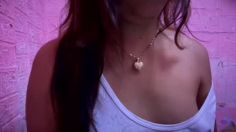 Snapshot of girl_kylax chatting on 10-23-25, 05:18 ilove play tab and dirty online show from 10-23-25, 05:18