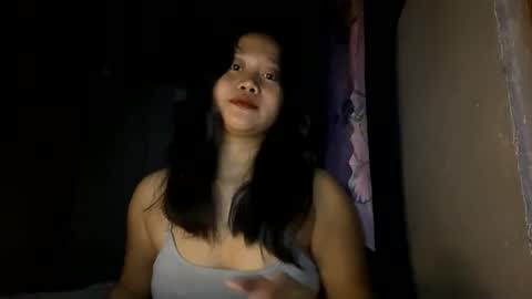 Snapshot of girl_kylax chatting on 10-24-25, 04:25 ilove play tab and dirty online show from 10-24-25, 04:25