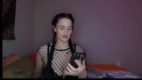 Camille online show from 12-04-25, 02:48