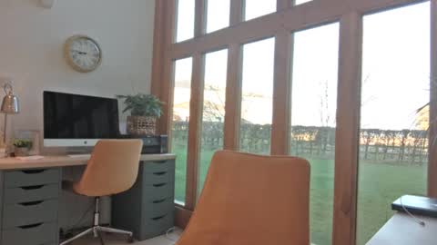 Snapshot of girlsandbikes chatting on 01-07-25, 09:40 girlsandbikes online show from 01-07-25, 09:40