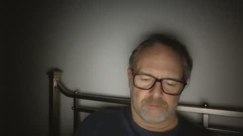 Snapshot of girlsandbikes chatting on 01-22-25, 12:38 girlsandbikes online show from 01-22-25, 12:38