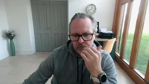 Snapshot of girlsandbikes chatting on 01-24-25, 12:41 girlsandbikes online show from 01-24-25, 12:41