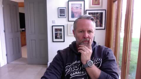 Snapshot of girlsandbikes chatting on 10-27-25, 12:42 girlsandbikes online show from 10-27-25, 12:42