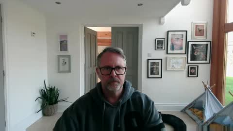 Snapshot of girlsandbikes chatting on 11-13-25, 01:54 girlsandbikes online show from 11-13-25, 01:54