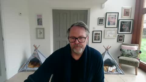 Snapshot of girlsandbikes chatting on 01-11-26, 10:42 girlsandbikes online show from 01-11-26, 10:42