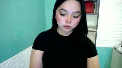 Rhaine online show from 03-20-26, 06:46