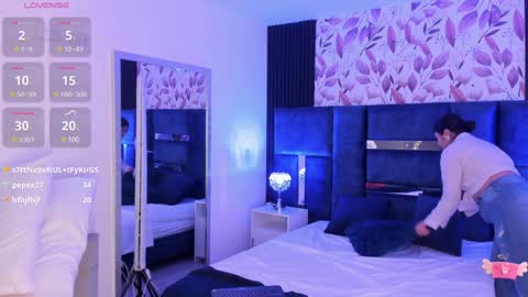     online show from 02-06-25, 05:40