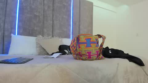     online show from 02-17-25, 11:44