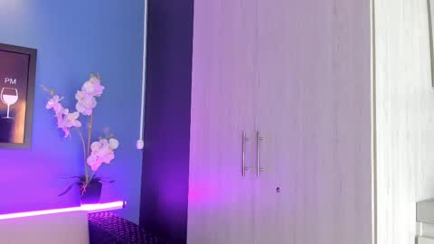     online show from 03-10-25, 12:26