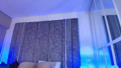     online show from 12-14-25, 11:59