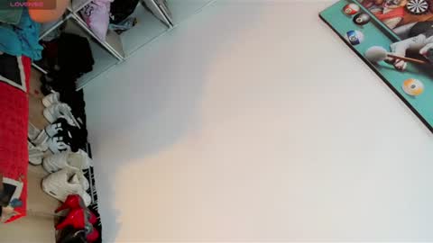 Snapshot of gisele_fox chatting on 07-08-26, 07:57 Gisel online show from 07-08-26, 07:57