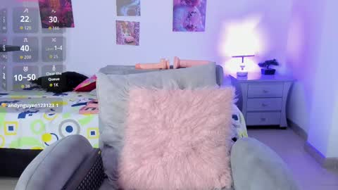 Snapshot of gisele_gigi chatting on 09-13-25, 03:50 gisele_gigi online show from 09-13-25, 03:50