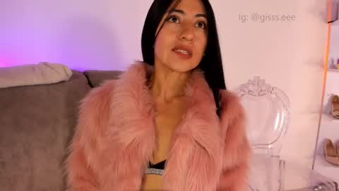 Gisell s online show from 09-10-25, 09:37