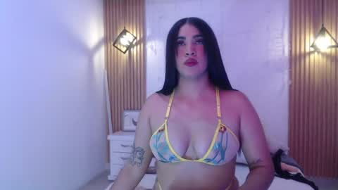 Snapshot of giselslut chatting on 06-15-26, 01:41 giselslut online show from 06-15-26, 01:41