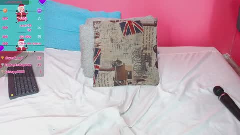 Snapshot of gissellsaenz chatting on 12-14-24, 02:56 Gissell Saenz online show from 12-14-24, 02:56