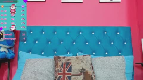 Snapshot of gissellsaenz chatting on 12-22-24, 02:38 Gissell Saenz online show from 12-22-24, 02:38