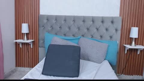 Snapshot of gissellsaenz chatting on 09-10-25, 07:14 Gissell Saenz online show from 09-10-25, 07:14