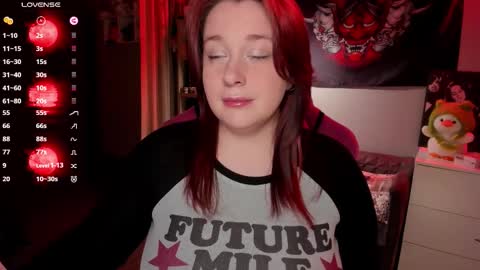 Snapshot of gitera_ chatting on 10-02-25, 11:56 AlexaMillis online show from 10-02-25, 11:56