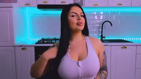 Giulia online show from 03-19-26, 09:30