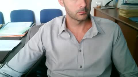 giuseppevai1 online show from 10-01-25, 10:10