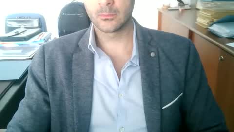 giuseppevai1 online show from 05-04-26, 08:10