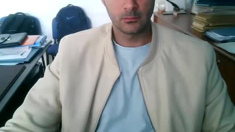 giuseppevai1 online show from 05-15-26, 09:05