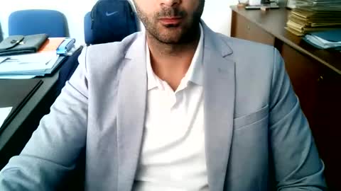 giuseppevai1 online show from 05-22-26, 03:06