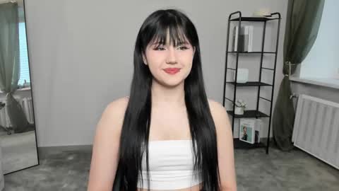 Snapshot of glad2be_yours chatting on 11-24-25, 07:52 Shine online show from 11-24-25, 07:52