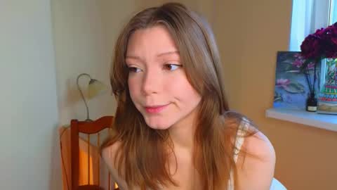 Snapshot of gladyshankins chatting on 09-21-25, 04:14 Call me Daisy online show from 09-21-25, 04:14