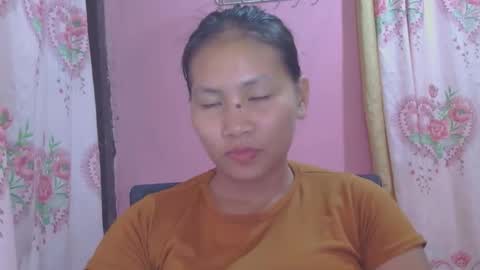 Snapshot of glamgoddess23 chatting on 10-20-25, 01:33 glamgoddess23 online show from 10-20-25, 01:33