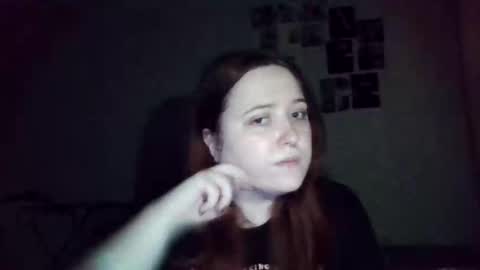 Snapshot of glamour_rebel chatting on 12-15-25, 11:36 glamour_rebel online show from 12-15-25, 11:36