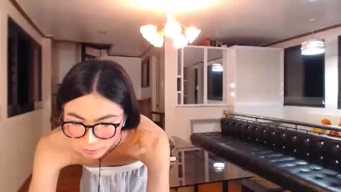 gleiahong online show from 09-19-25, 11:33