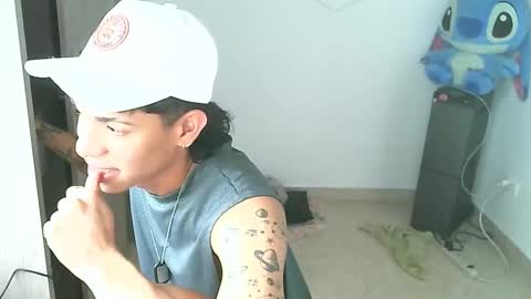 glen_connor_11 online show from 01-12-26, 06:46