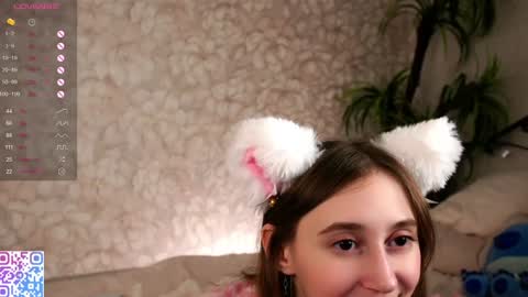 Snapshot of glennabardy chatting on 01-22-25, 10:37 Sandra online show from 01-22-25, 10:37