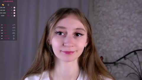 Snapshot of glennabardy chatting on 02-15-25, 03:06 Sandra online show from 02-15-25, 03:06