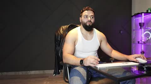 Snapshot of glennmasters chatting on 04-03-26, 12:52 Matthew .. for short call me Matt online show from 04-03-26, 12:52